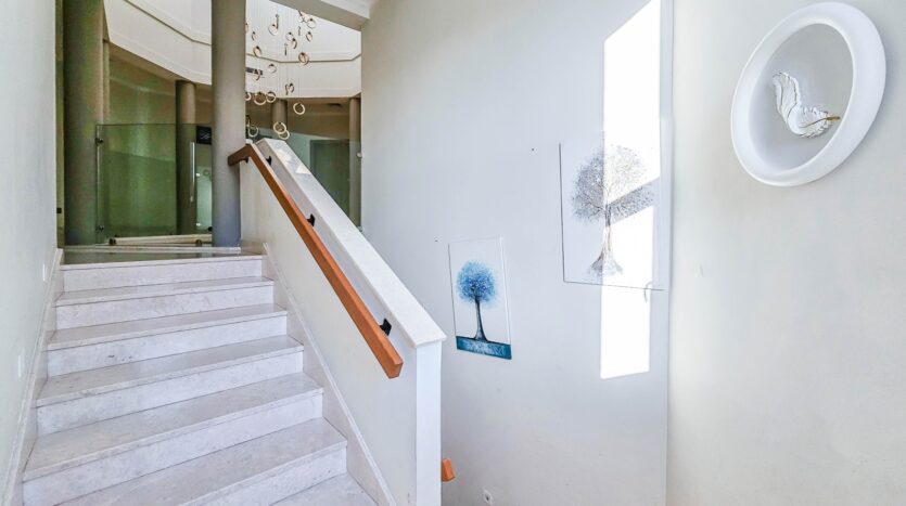 Best Deal | Upgraded Villa | Vacant | Central Rotunda