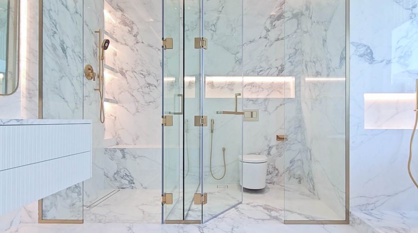 Luxury 7-Bedroom Villa with Basement, Lift & Private Pool | Pearl Jumeirah